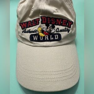 Walt Disney World Mickey Mouse Baseball Cap